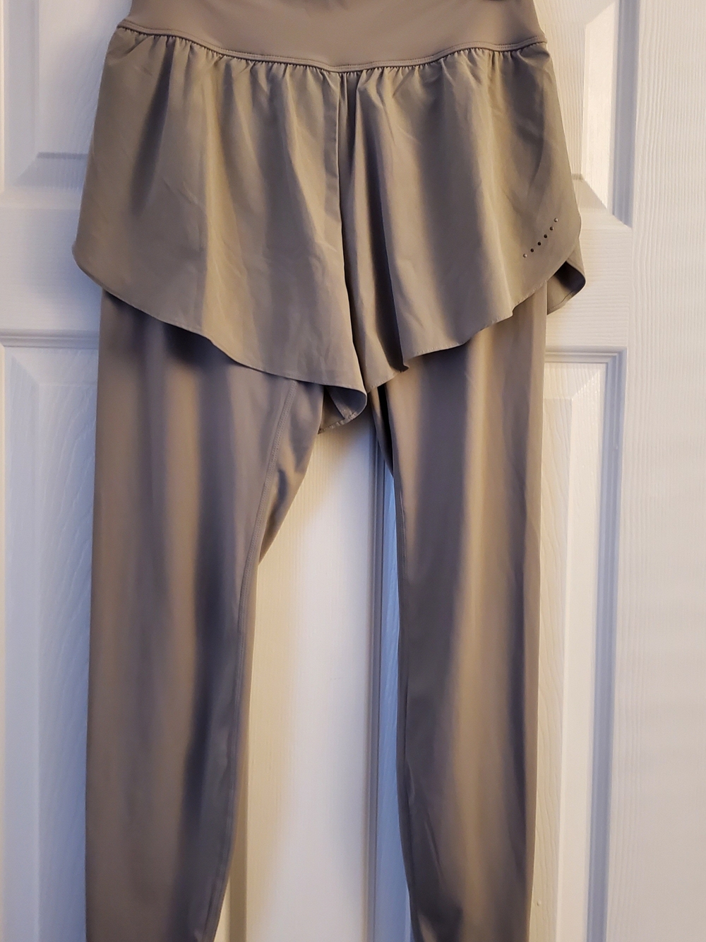 Halara Grey 2-in-1 Skort Leggings Size M